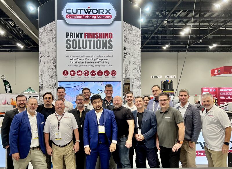 Team CUTWORX USA 2025 at printing United expo